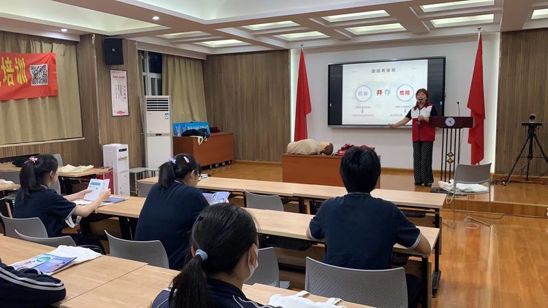 成人高考毕业证书样本申请条件揭秘